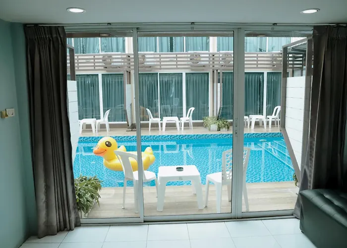 Full Stop Pool Don Mueang